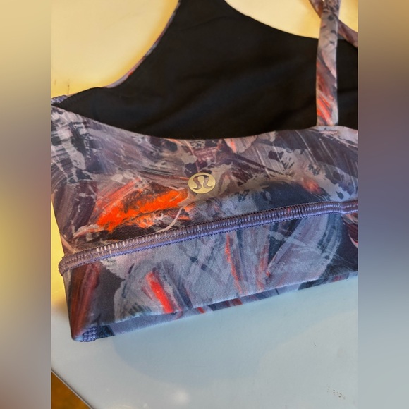 🍋 Lululemon Energy Bra *Medium Support, B–D Cups - Picture 4 of 6